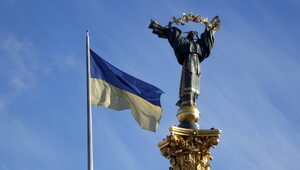 Miniatura: Władze Kijowa przedłużają godzinę policyjną