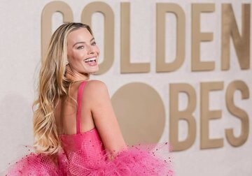 Margot Robbie na ceremonii rozdanie Złotych Glob&oacute;w 2024