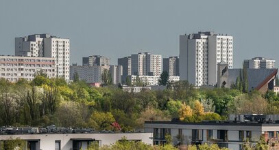 Miniatura: Co czwarte mieszkanie w Polsce najmują...