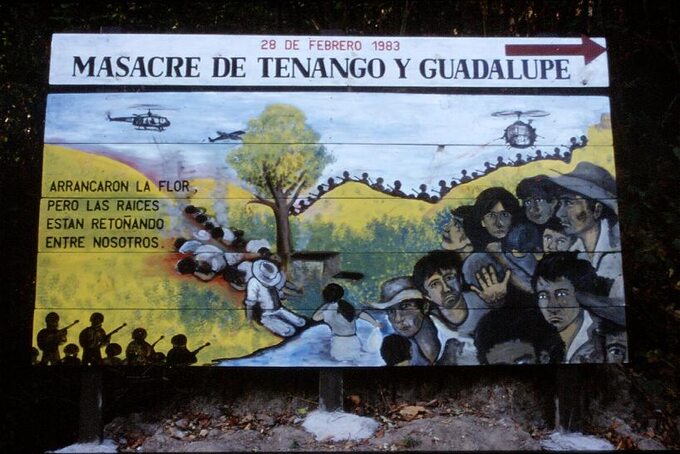Malunek upamiętniający jedną z wielu masakr podczas wojny domowej w Salwadorze.