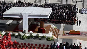 Miniatura: Kościół żegna Franciszka