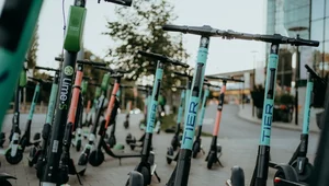 Miniatura: Na hulajnodze elektrycznej potrącił...