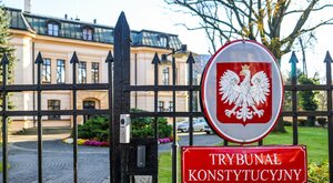 Miniatura: Policja wkroczy do TK? Ujawniono, co...