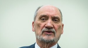 Miniatura: Macierewicz: Tusk popełnił...