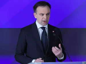 Miniatura: Bartoszewicz: Myślę, że w tej sprawie...