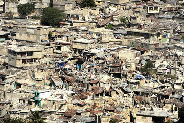Skutki trzęsienia ziemi na&nbsp;Haiti w&nbsp;2010, jednego z&nbsp;najtragiczniejszych w&nbsp;historii