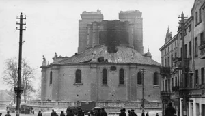 Miniatura: Spalenie gnieźnieńskiej Katedry. Nieznany...