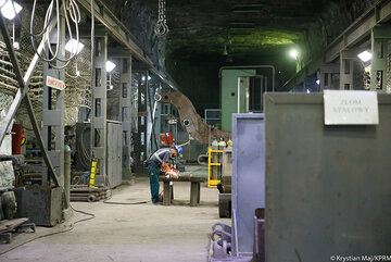 Mateusz Morawiecki podczas uroczystości uruchomienia pieca WTR w Hucie Miedzi „Legnica” 