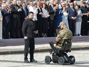 Miniatura: "Czemu nie obalicie reżimu?". Ukraińska...