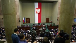 Miniatura: Sejm odrzucił projekt "Tak dla rodziny,...