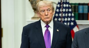 Miniatura: Napoleońskie idee fixe Trumpa