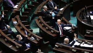 Miniatura: Sejm debatuje nad odszkodowaniami za...