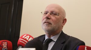 Miniatura: Chcą postawić szefa KRRiT przed Trybunałem...