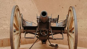 Miniatura: Artyleria polowa. Wynalazek szwajcarskiego...