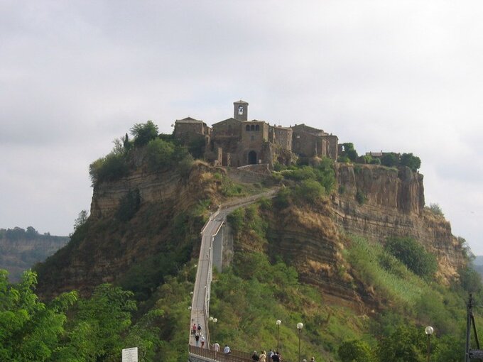 Bagnoregio – starożytne miasto w Italii założone przez Etrusków w VI w. p.n.e