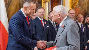 Miniatura: "Domu nie buduje się z podpalaczami"....