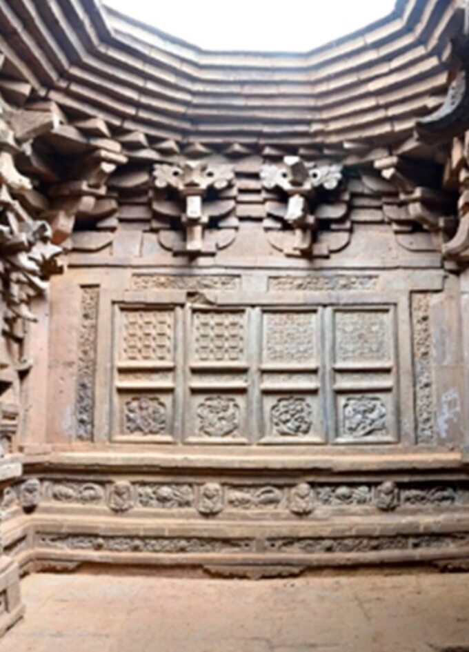 Grobowiec z XII w., Chiny
