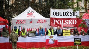 Miniatura: Starsi panowie dwaj
