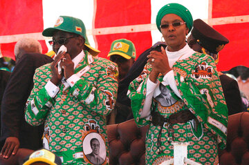 Robert Mugabe z&nbsp;żoną Grace, 4&nbsp;sierpnia 2013