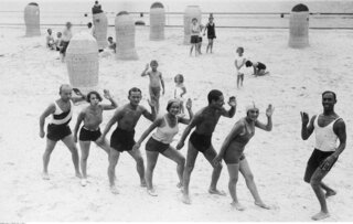 Kąpielisko siarczano-solankowe Truskawiec-Pomiarki, 1930 r.