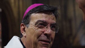 Arcybiskup Paryża interweniuje w sprawie ataku na procesję