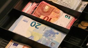 Miniatura: Magyar wprowadzi Węgry do strefy euro?...