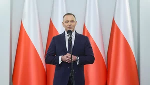 Miniatura: Pół roku prezydentury. Sondaż ujawnia...