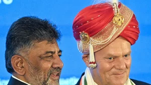 Miniatura: Tusk został "maharadżą", przy okazji...
