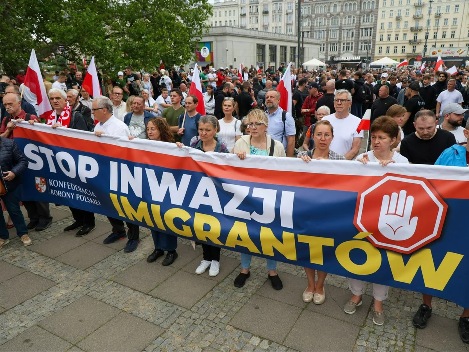 Miniatura: "Żadnej imigracji, żadnej integracji"....