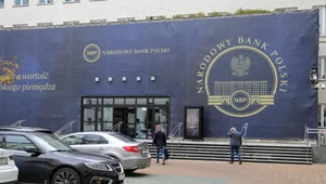 Miniatura: Prokurator i policja weszli do siedziby...