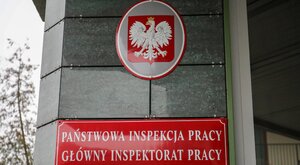 Miniatura: Poczciwcom już dziękujemy