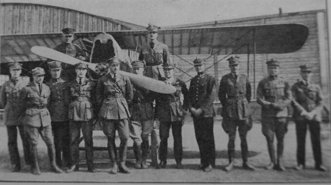 7 eskadra myśliwska im. Tadeusza Kościuszki we wrześniu 1920 we Lwowie.