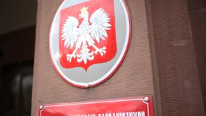 Miniatura: Uszkodzono polski konsulat. "Kolejny akt...