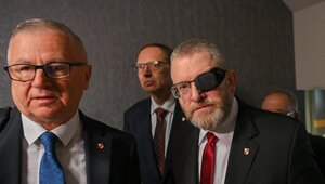 Miniatura: Sąd blokuje plany Brauna. "Wniosek został...