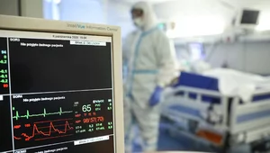 Miniatura: Tylko część łóżek dla chorych na COVID-19....