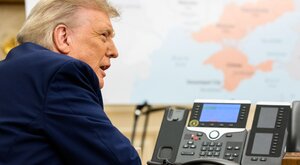 Miniatura: Trump porównał Teksas i Krym. "Leży na...