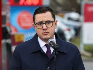 Miniatura: Motyka wprost: Nie będzie tańszych paliw