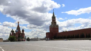 Miniatura: Moskwa odcina mieszkańców od sieci komórkowej