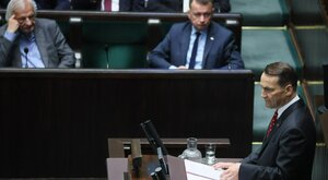 Miniatura: Beztreściowy bełkot Radosława Sikorskiego