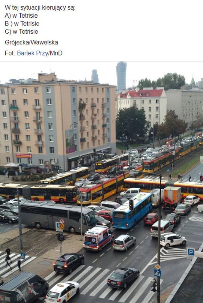 Warszawski "Tetris". To&nbsp;zdjęcie podbija internet