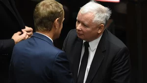 Miniatura: Tusk i Kaczyński powinni przejść na...