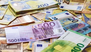 Miniatura: 300, 500 czy 1000 zł? Tyle gotówki warto...