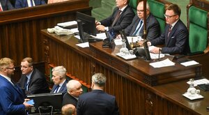 Miniatura: Hołownia do Kaczyńskiego w Sejmie: Proszę...