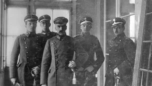 Miniatura: Granice Rzeczypospolitej w latach 1918-1945