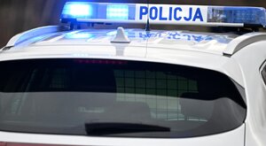 Miniatura: Poszedł po syna, wrócił pobity. Ojciec...