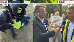 Miniatura: Niemcy zamknęli Bąkiewicza w klatce. "Po...