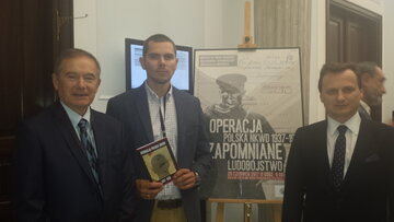 Prof. Nikołaj Iwanow, Piotr Zychowicz i&nbsp;Tomasz Sommer.