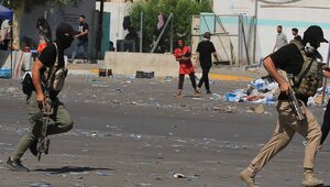 Krwawe zamieszki w Bagdadzie. Godzina policyjna nie przerwała starć