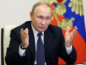 Embargo na ropę Putina. "Rosji pozostają w zasadzie dwie opcje"