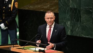 Miniatura: "Promujmy rodzenie dzieci, a nie ich...
